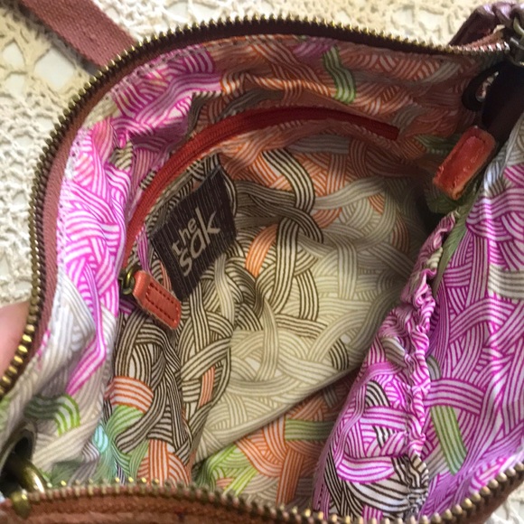 The Sak Crossbody Bag - Picture 5 of 12